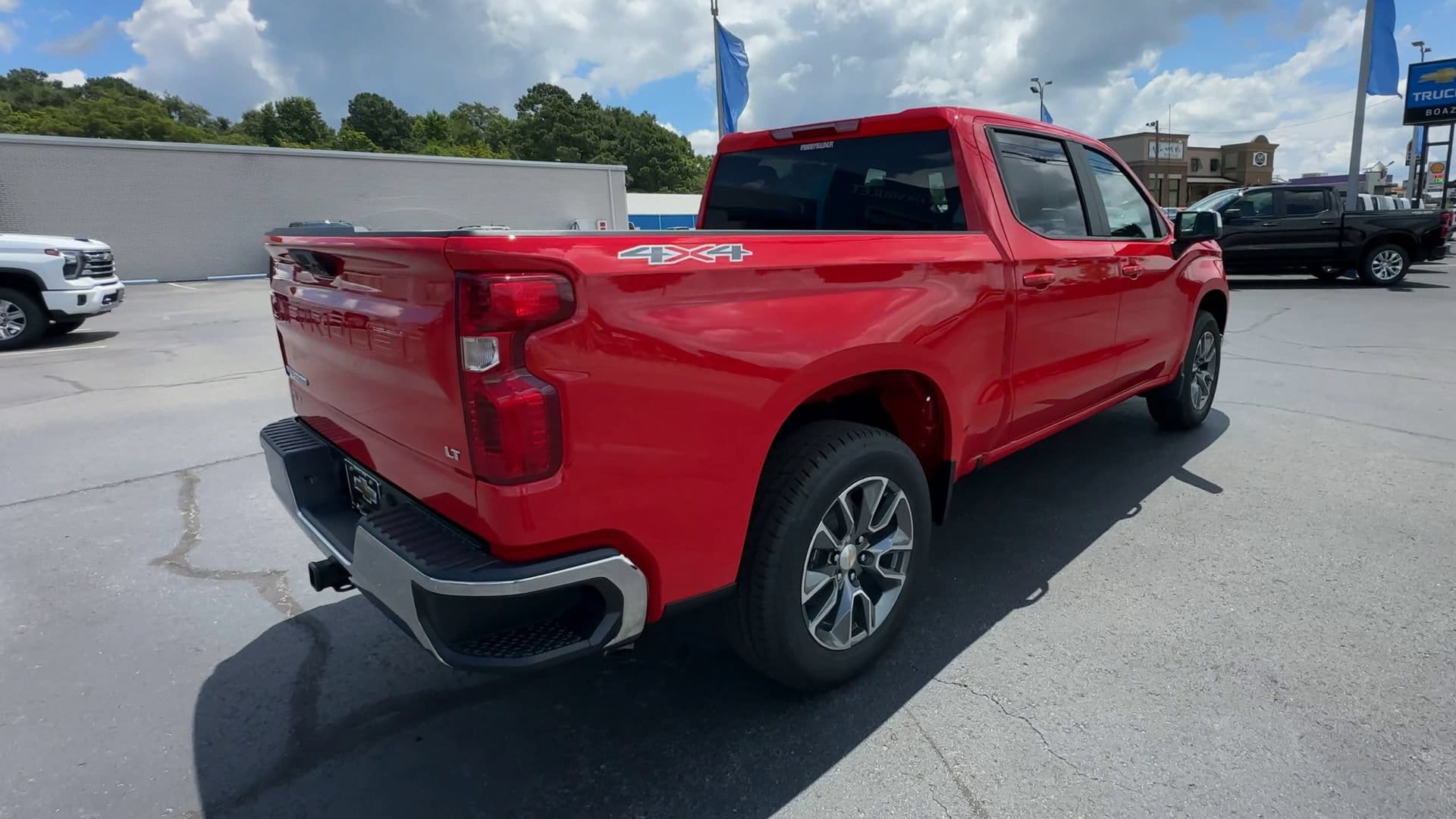 2026 Chevrolet Silverado 1500 LT - Photo 8