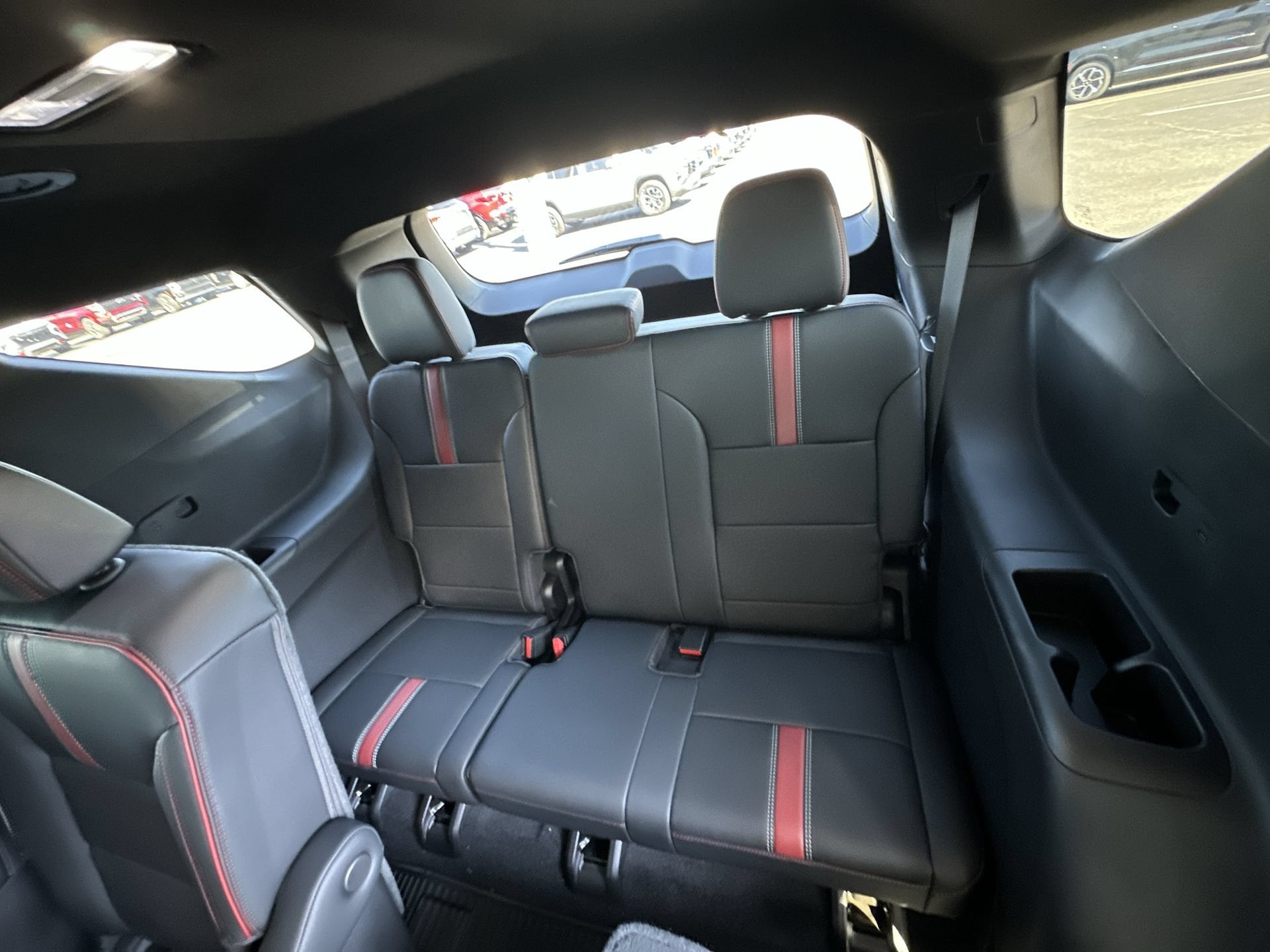 2027 Chevrolet Traverse RS - Photo 36