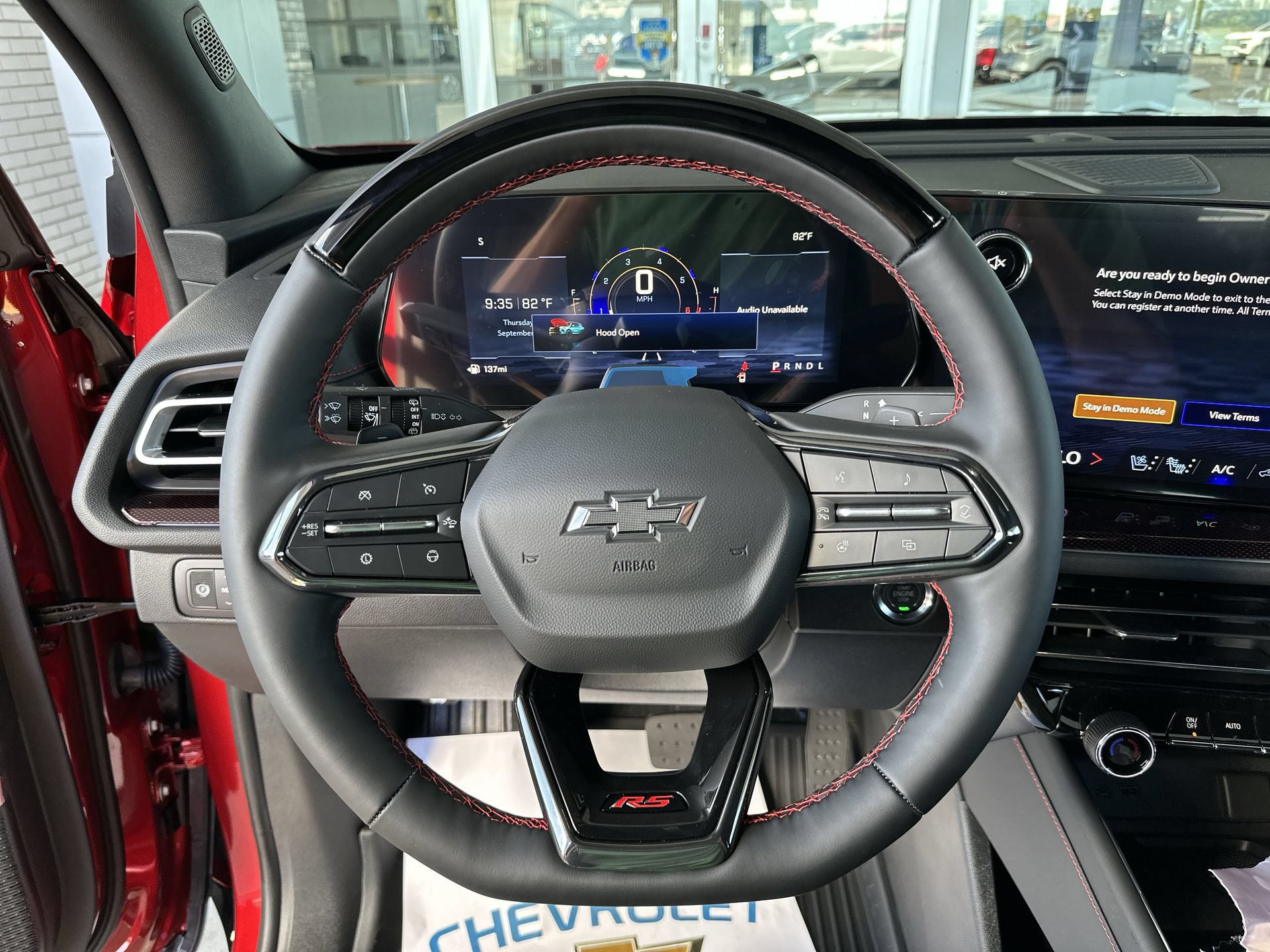2027 Chevrolet Traverse RS - Photo 12
