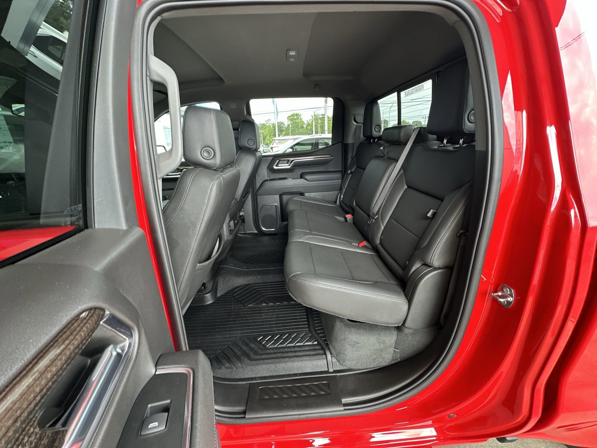 2024 Chevrolet Silverado 1500 LT Trail Boss - Photo 25