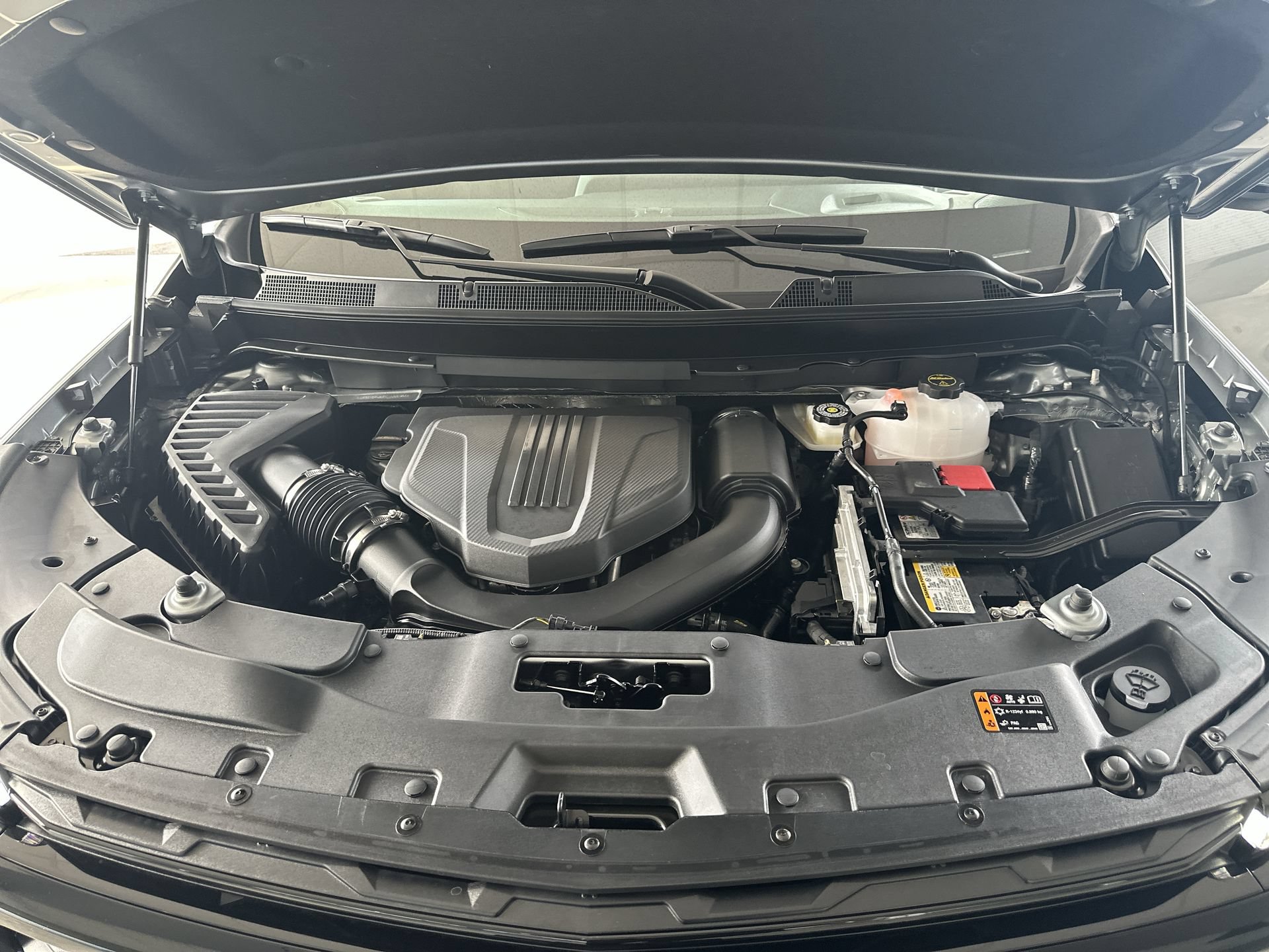2027 Chevrolet Traverse LT - Photo 29