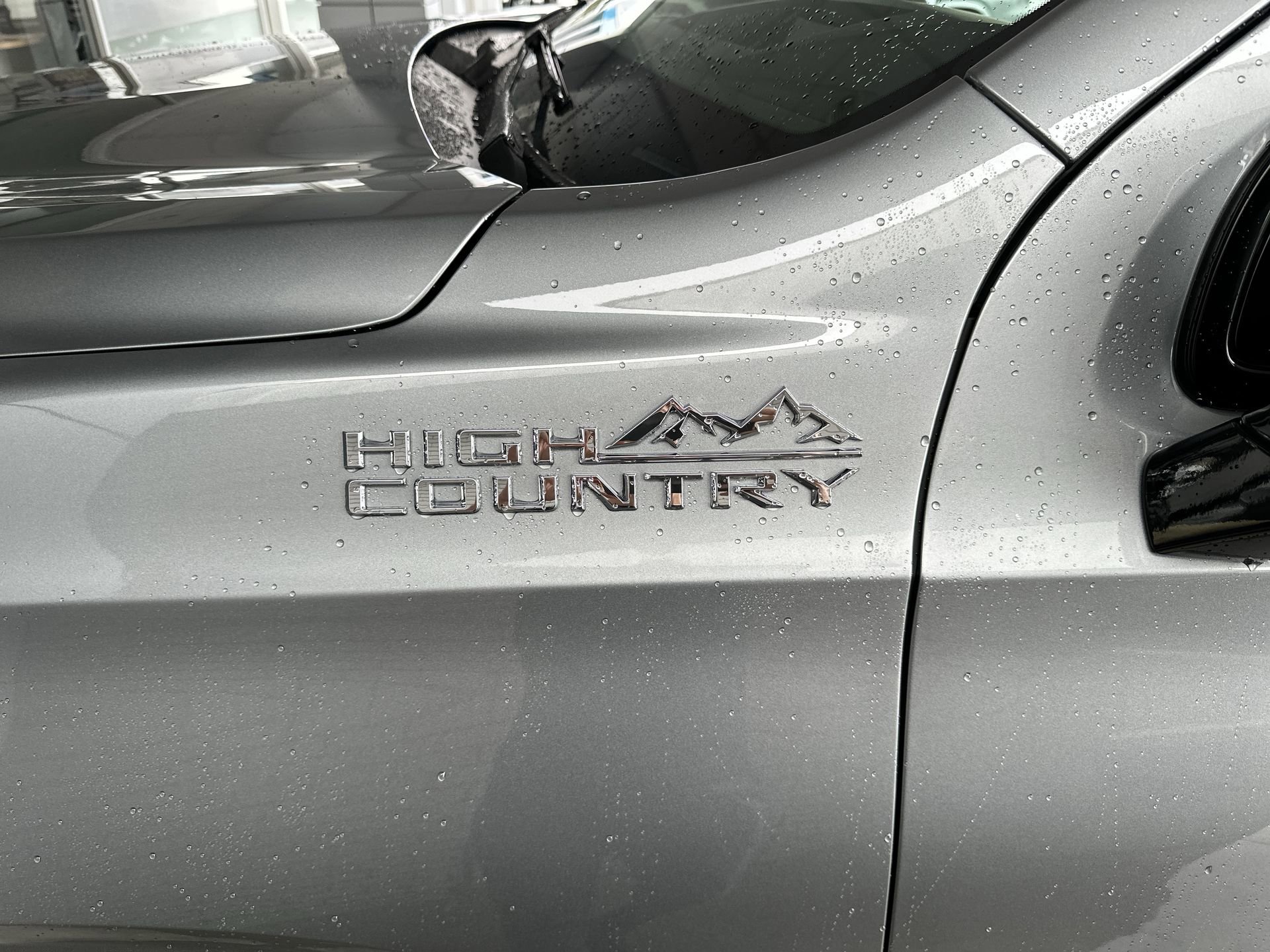 2026 Chevrolet Suburban High Country - Photo 40