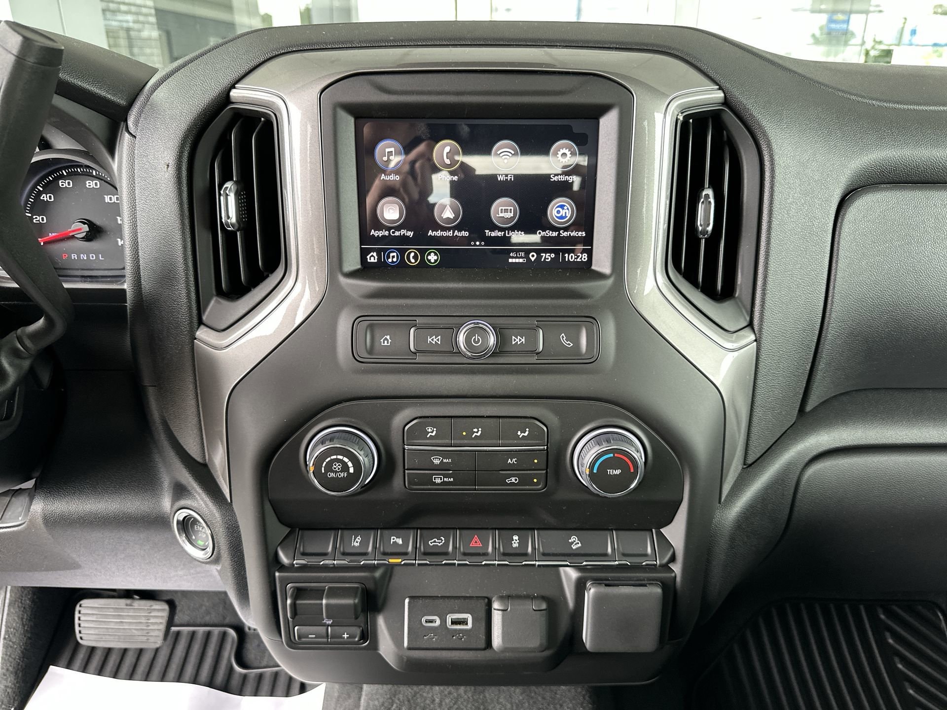 2026 Chevrolet Silverado 2500 HD Custom - Photo 13
