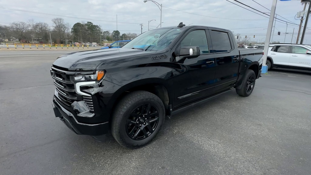 Used 2025 Chevrolet Silverado 1500 High Country Truck