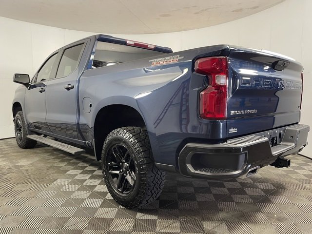 Used 2021 Chevrolet Silverado 1500 LT Trail Boss with VIN 1GCPYFED3MZ373685 for sale in Columbus, IN