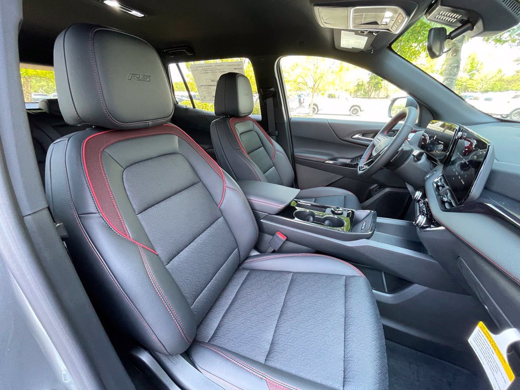 2027 Chevrolet Equinox RS - Photo 31