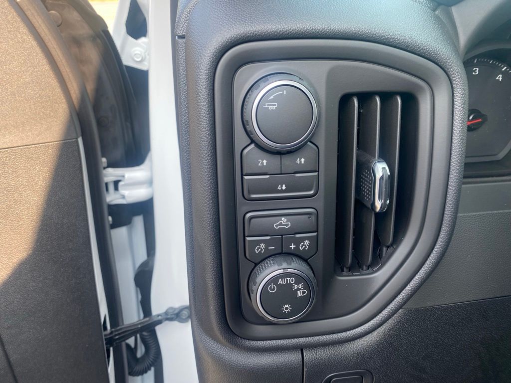 2026 Chevrolet Silverado 2500 HD Work Truck - Photo 13