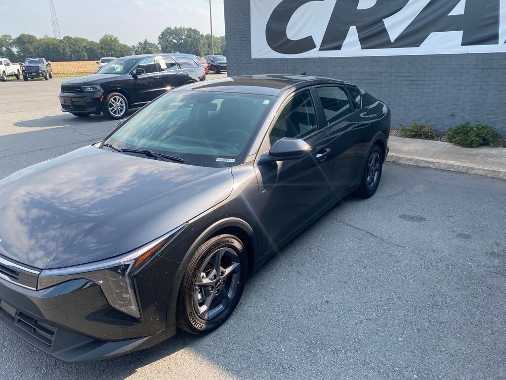 Used 2025 Kia K4 LXS Sedan