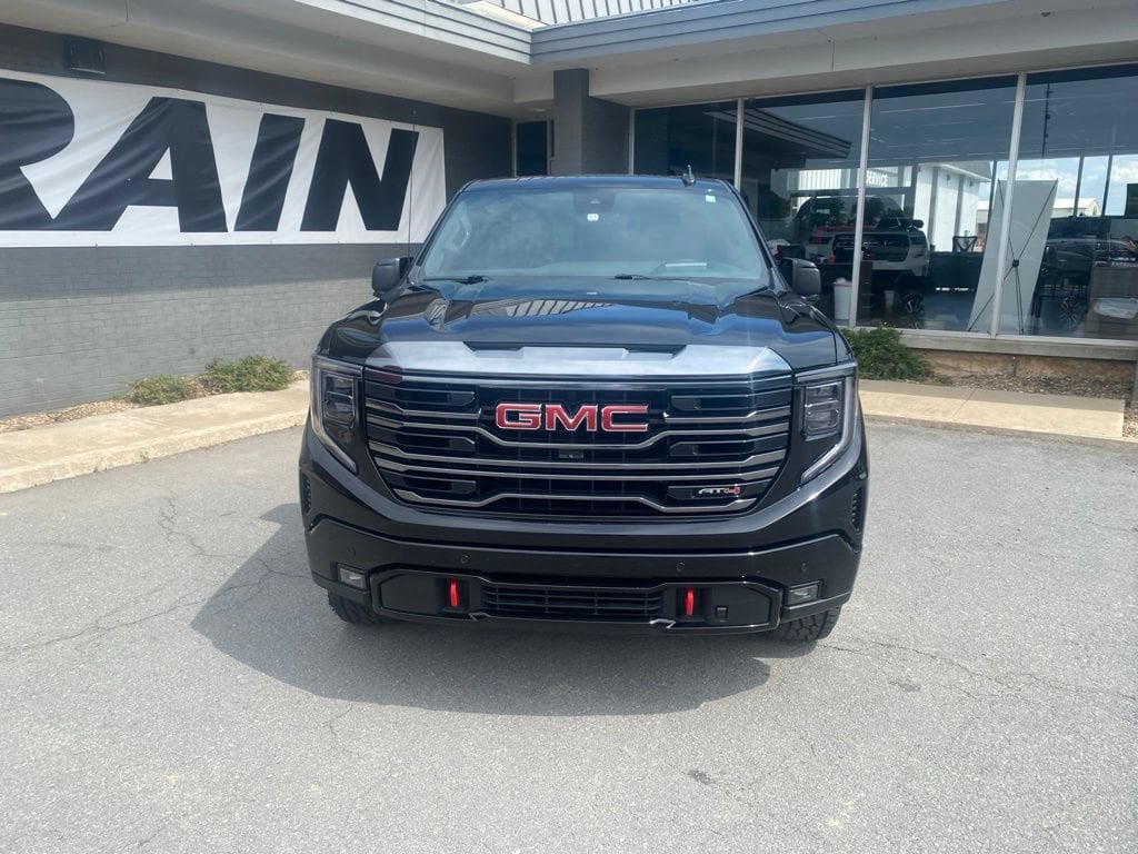Used 2023 GMC Sierra 1500 AT4 with VIN 1GTUUEE8XPZ213559 for sale in Little Rock