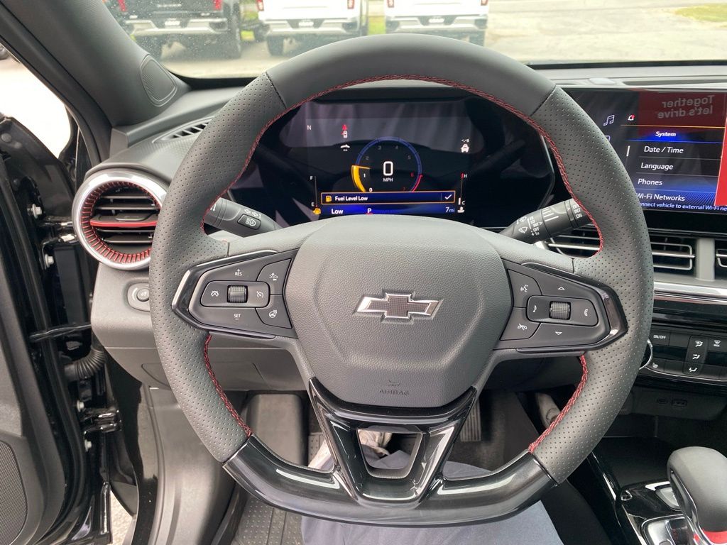 2026 Chevrolet Trax RS - Photo 16