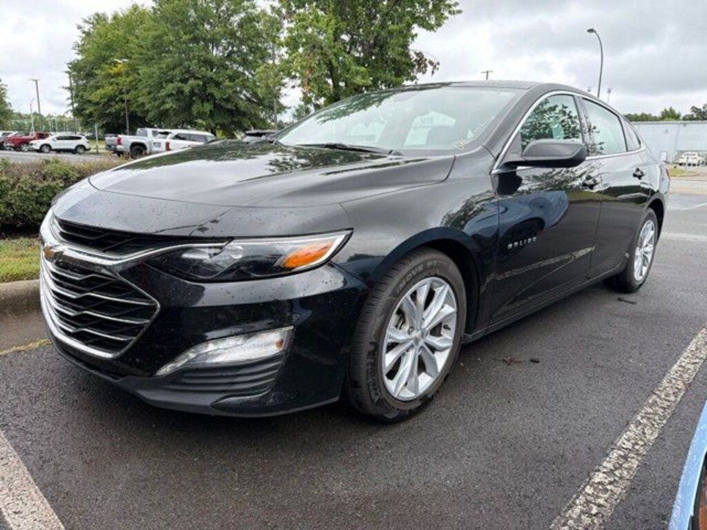 Used 2025 Chevrolet Malibu LT Sedan