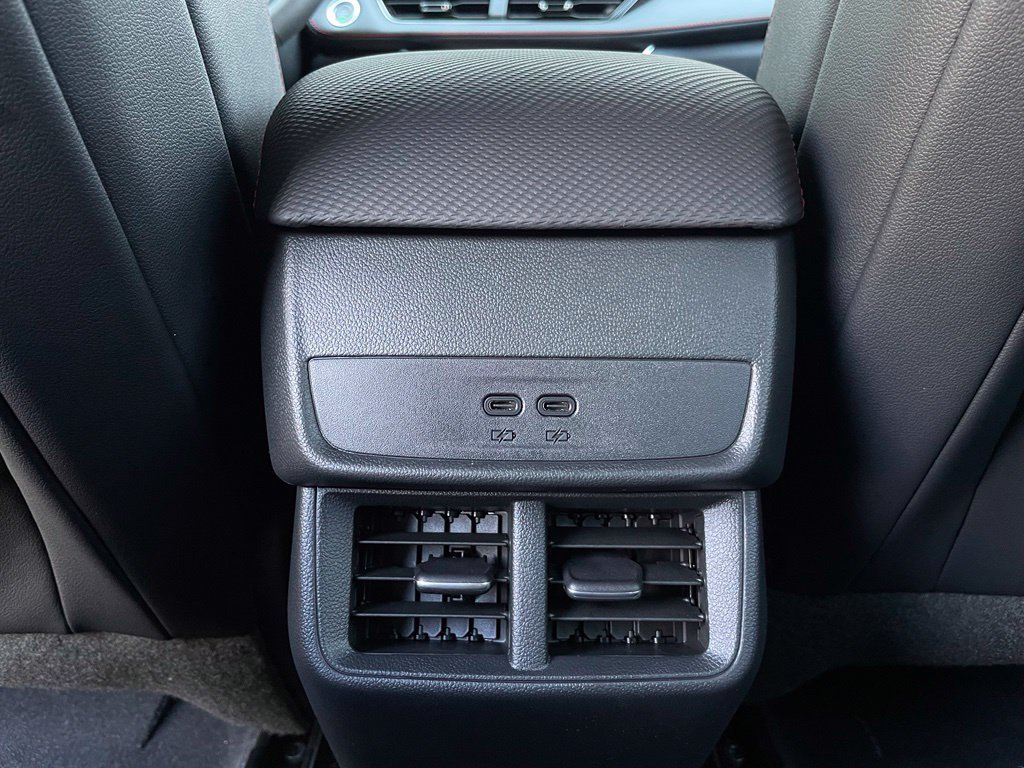 2027 Chevrolet Equinox RS - Photo 28
