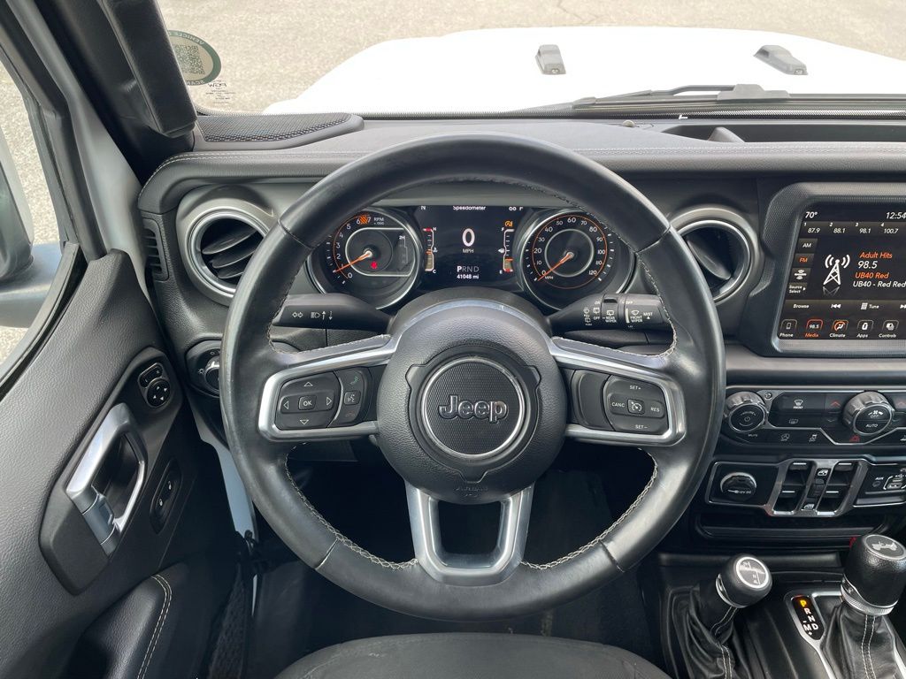 2022 Jeep Wrangler Unlimited Sahara - Photo 14