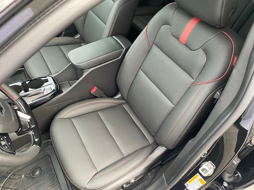 2026 Chevrolet Trax RS - Photo 26