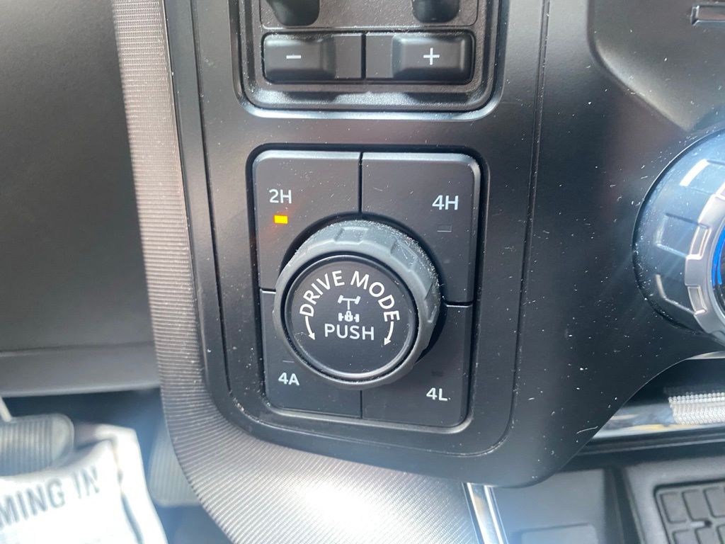 2023 Ford F-150 Platinum - Photo 19
