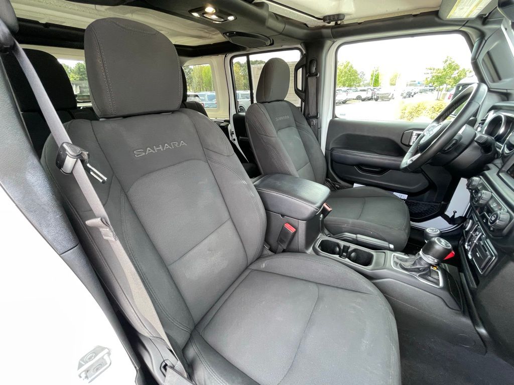 2022 Jeep Wrangler Unlimited Sahara - Photo 30