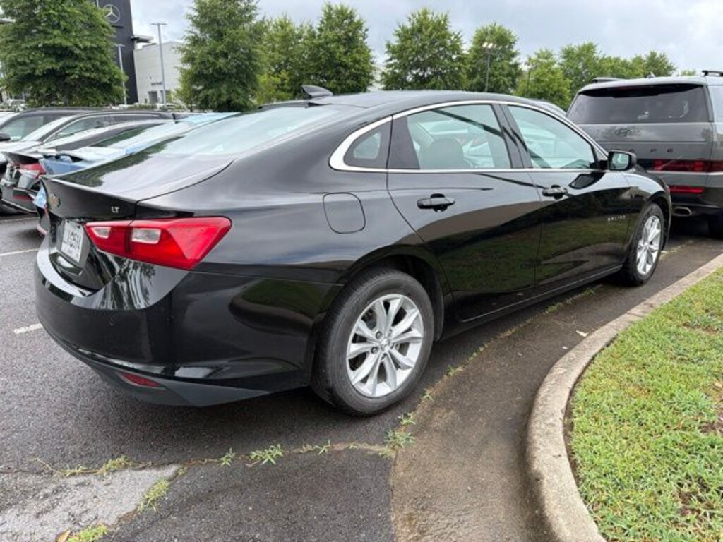 Used 2025 Chevrolet Malibu LT Sedan