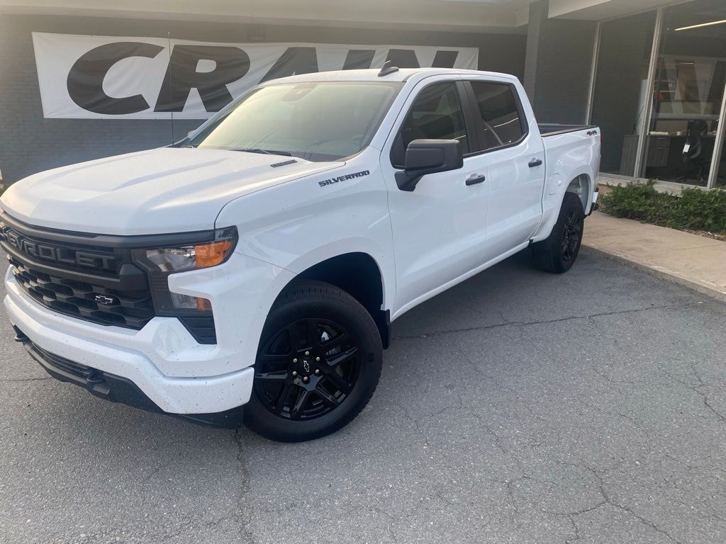 New 2026 Chevrolet Silverado 1500 Custom Truck
