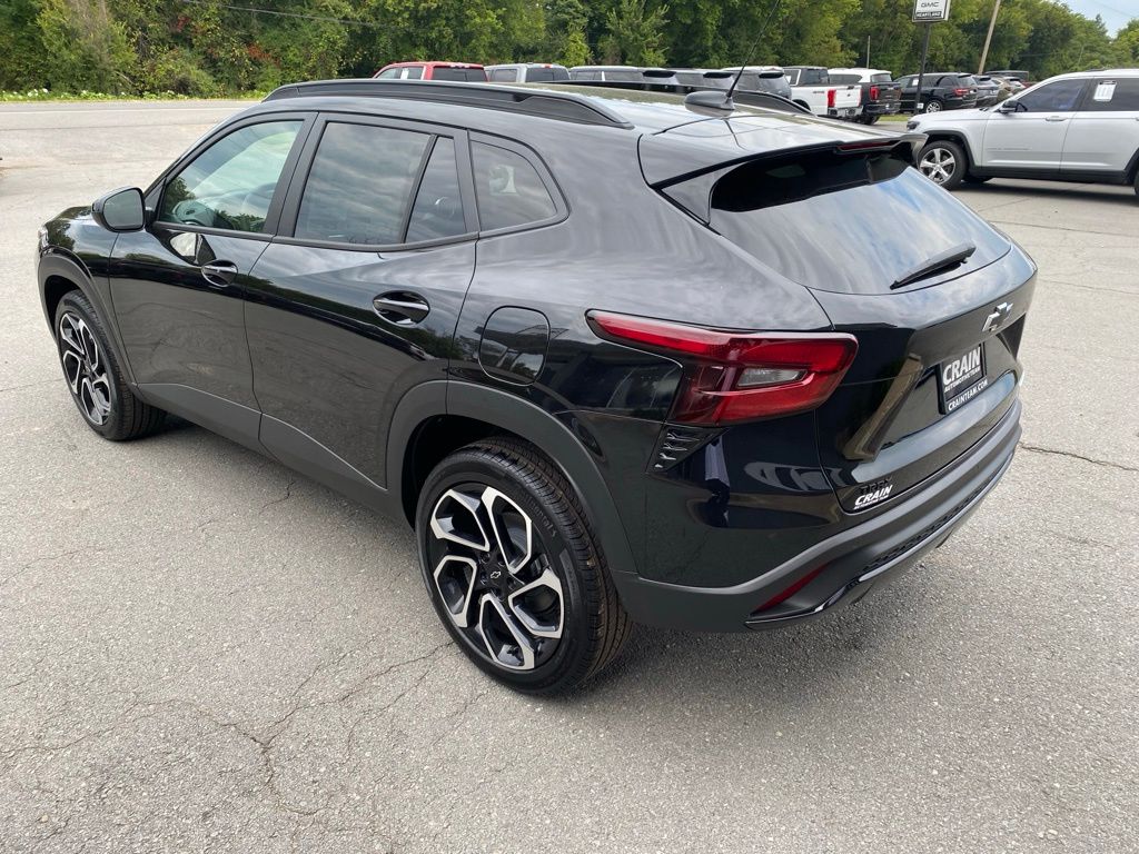 2026 Chevrolet Trax RS - Photo 7