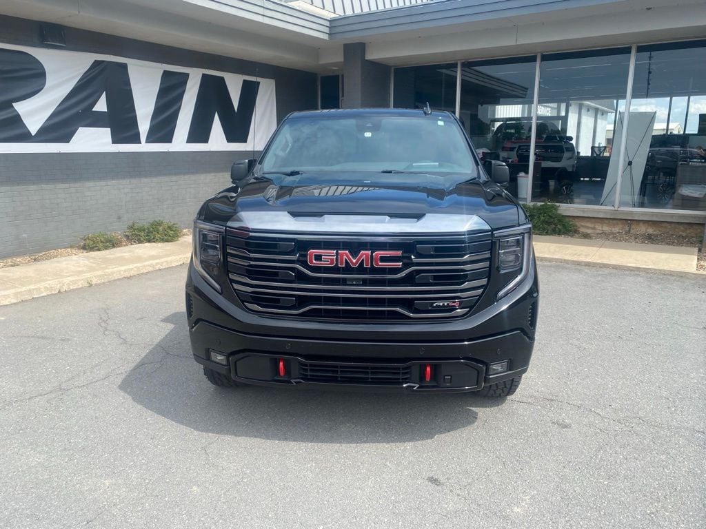 Used 2023 GMC Sierra 1500 AT4 with VIN 1GTUUEE8XPZ213559 for sale in Little Rock