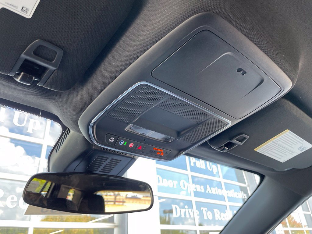 2027 Chevrolet Equinox RS - Photo 22
