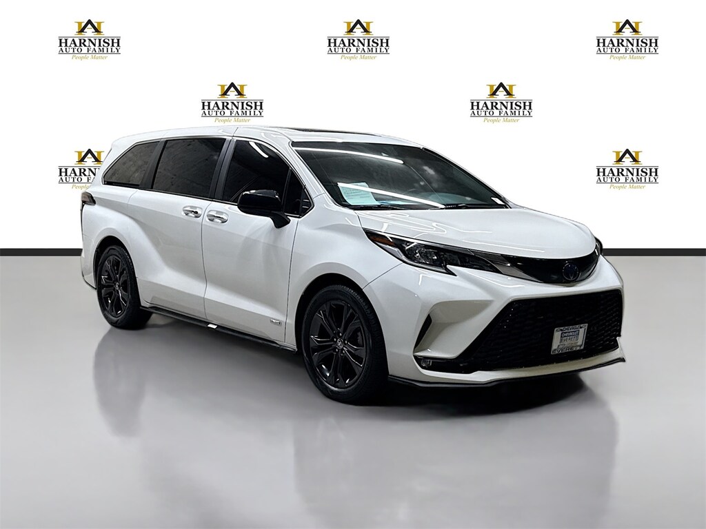Used 2021 Toyota Sienna XSE 7 Passenger Van