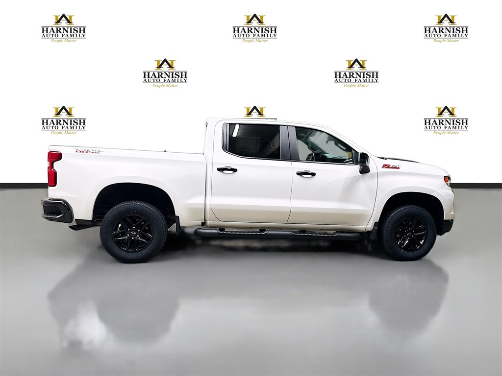 Used 2023 Chevrolet Silverado 1500 LT Trail Boss Truck Crew Cab