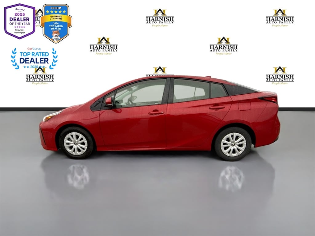 Used 2020 Toyota Prius L Hatchback