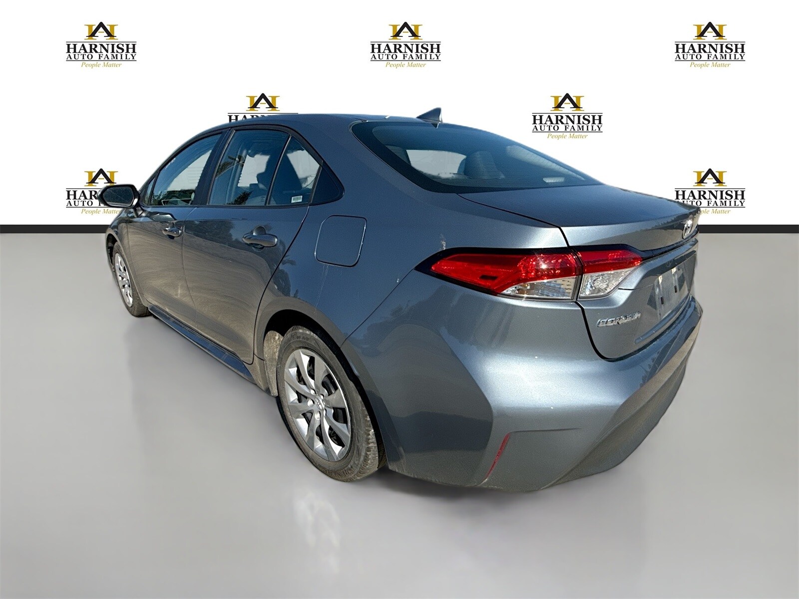 2024 Toyota Corolla LE photo 3