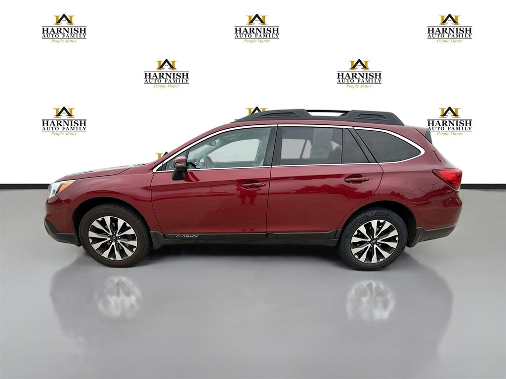 Used 2015 Subaru Outback 2.5i Limited w/Moonroof/KeylessAccess/Nav/EyeSight SUV