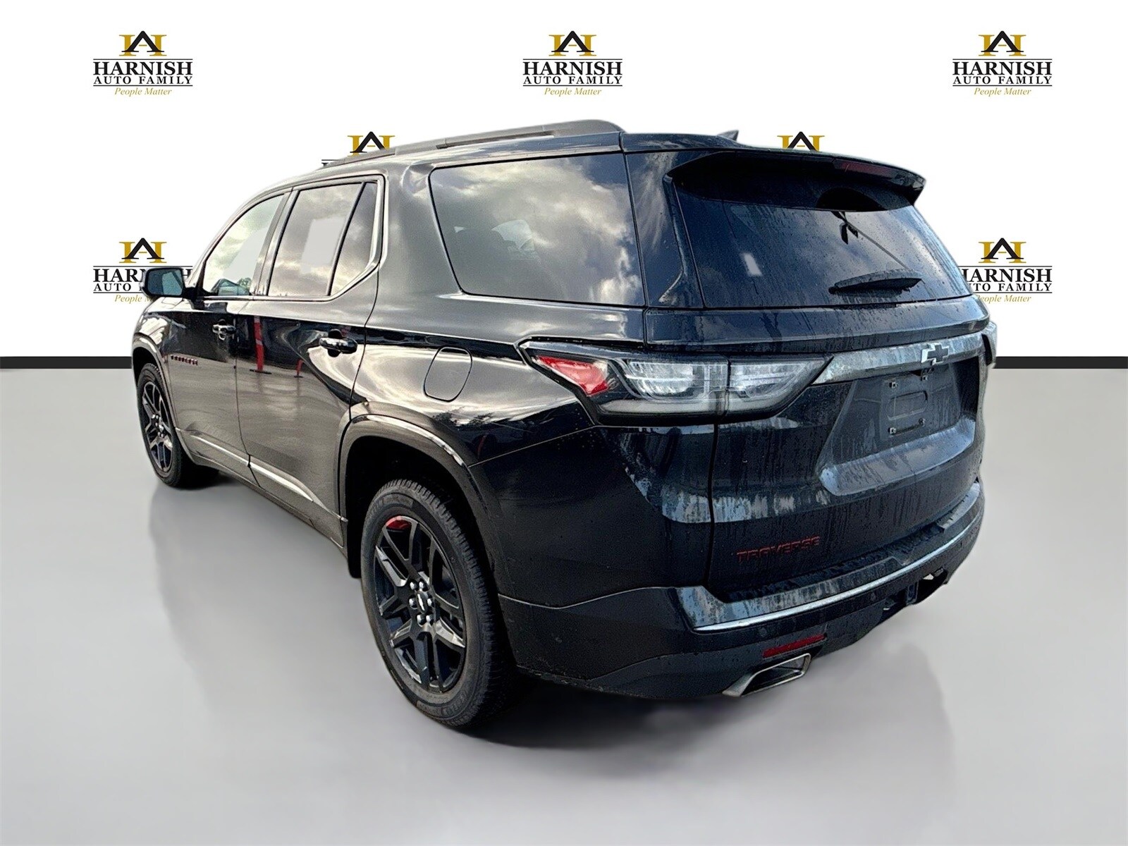 2019 Chevrolet Traverse Premier photo 3