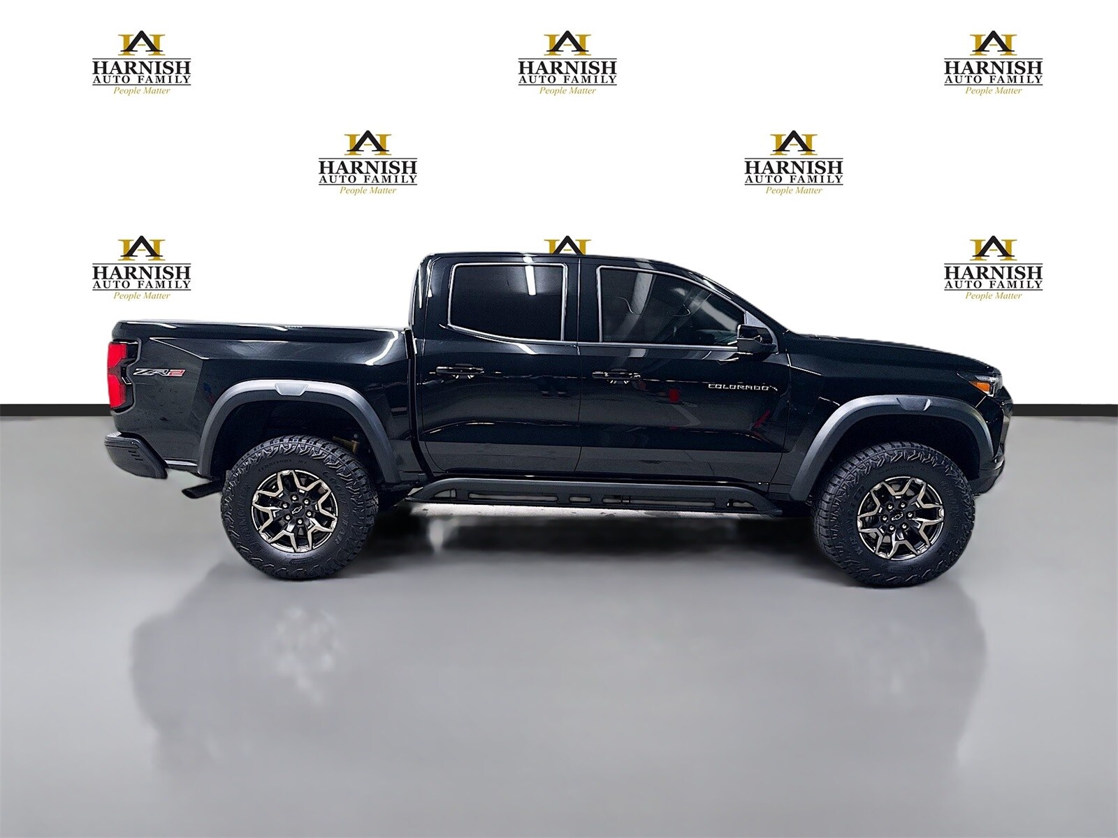 2024 Chevrolet Colorado ZR2 photo 3