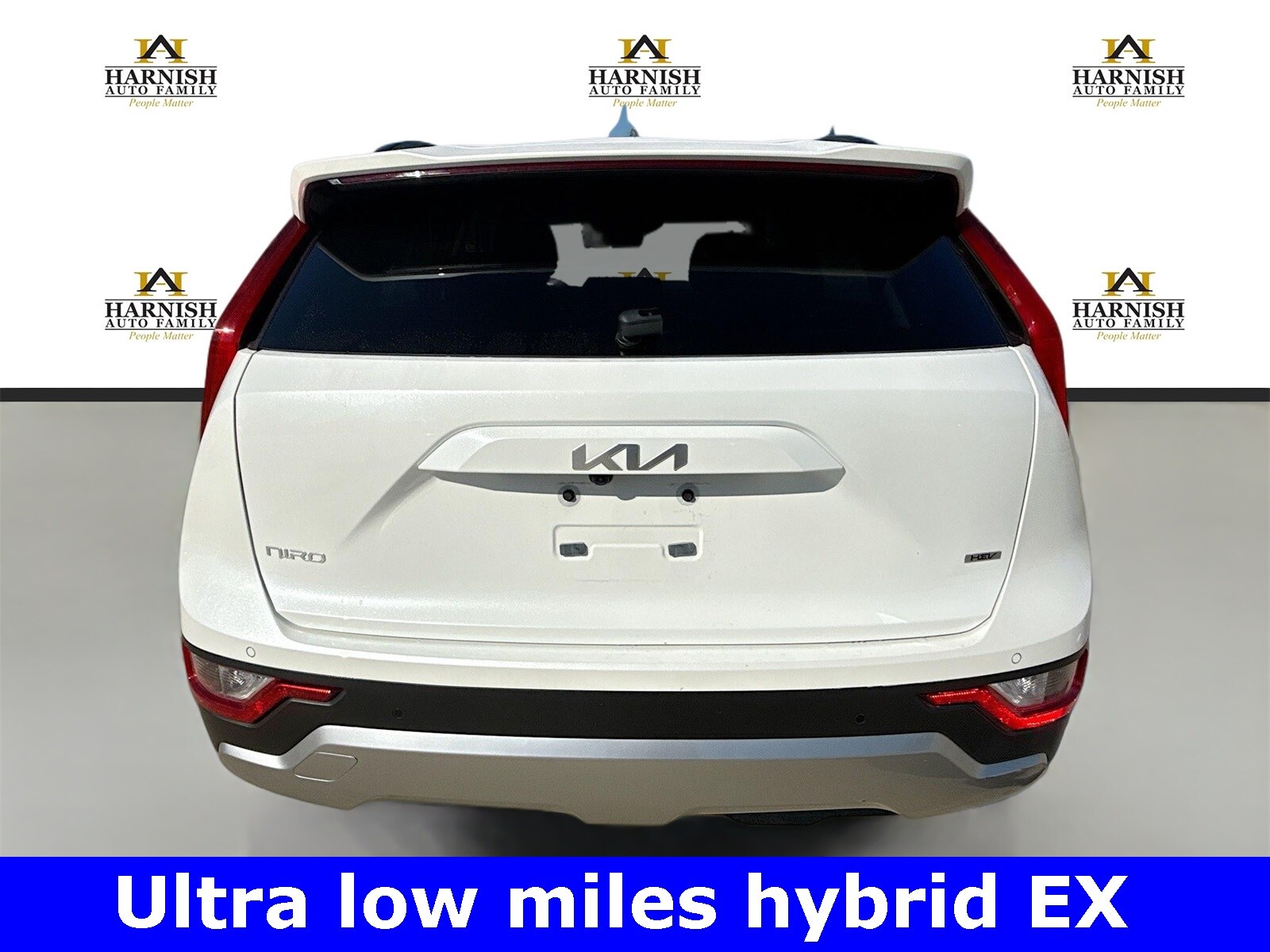 2023 Kia Niro EX photo 3