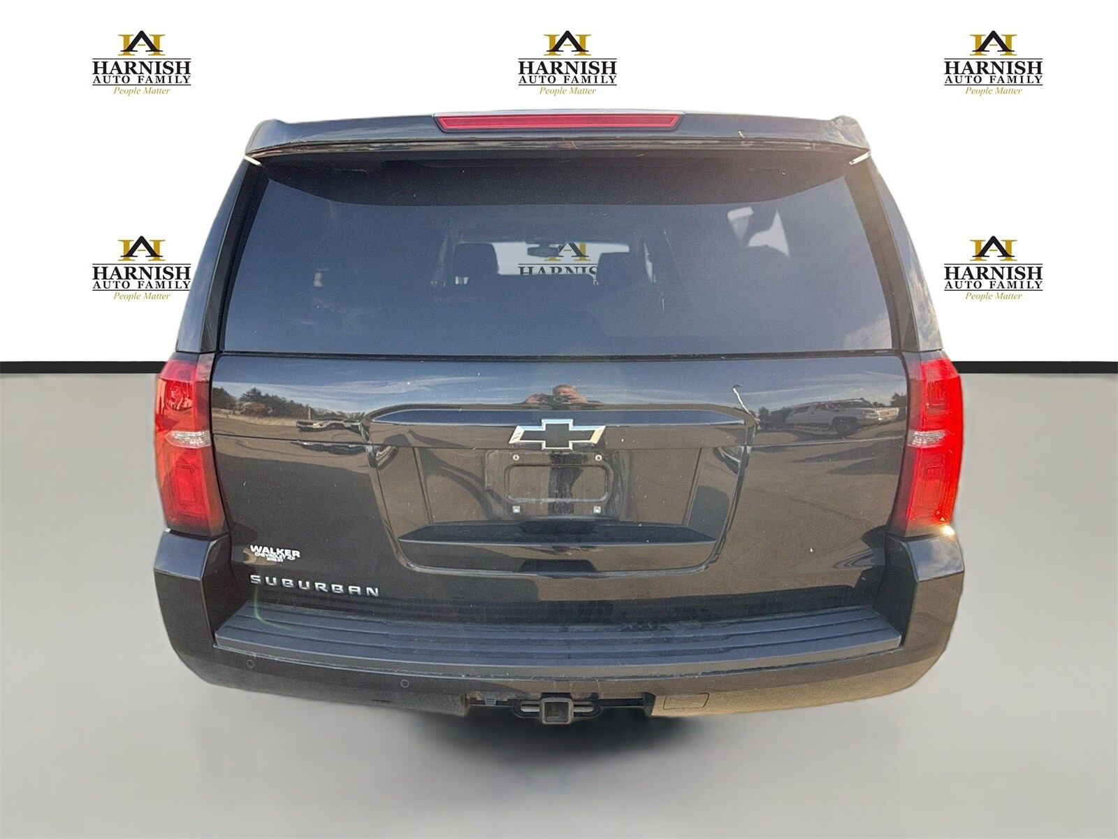 2019 Chevrolet Suburban LS photo 2