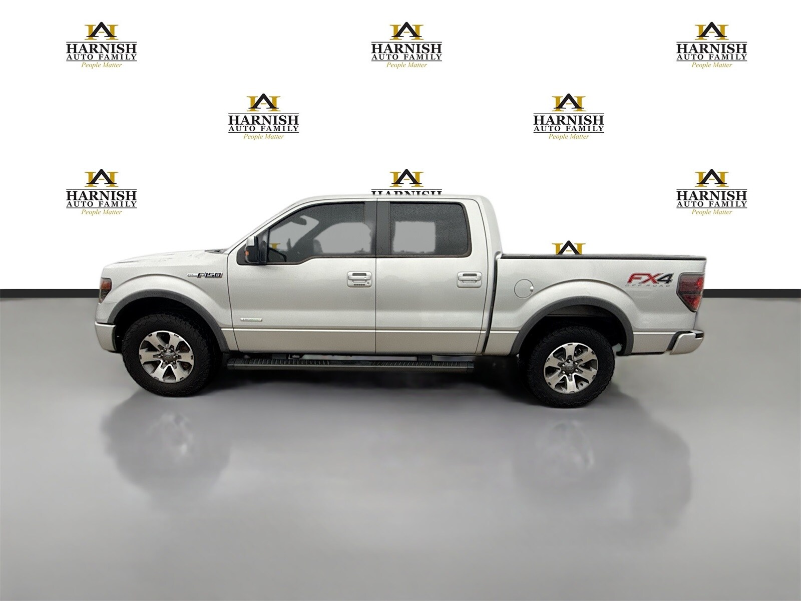 2014 Ford F-150 FX4 photo 2