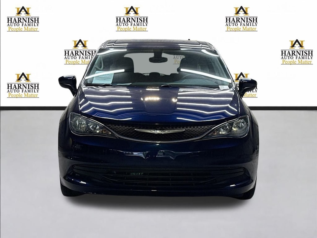 Used 2017 Chrysler Pacifica LX Van