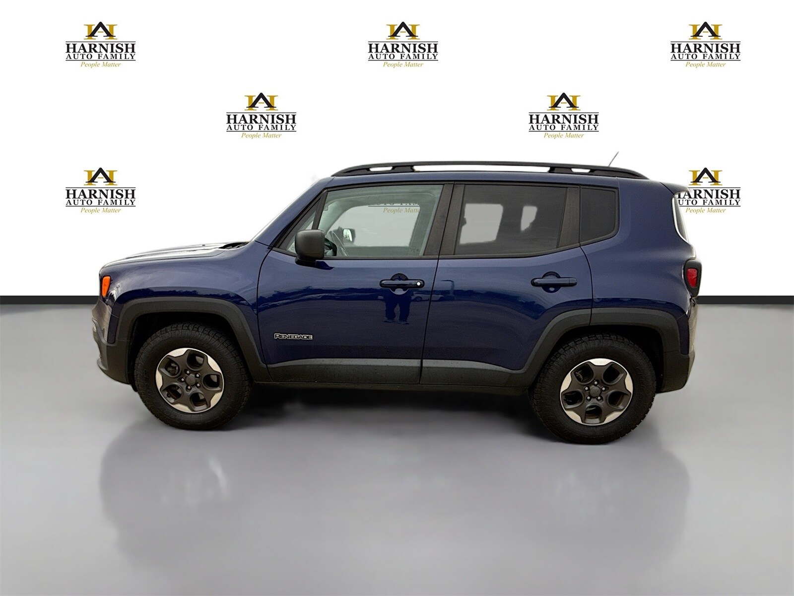 2017 Jeep Renegade Sport photo 2
