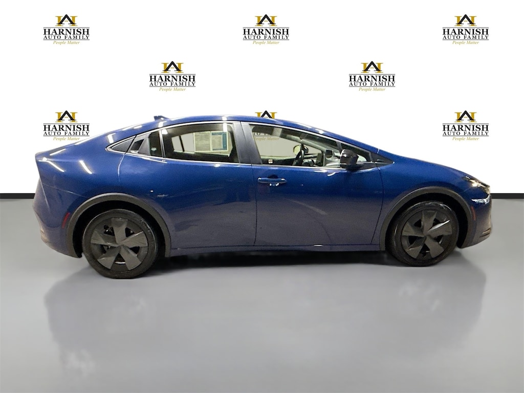 Used 2023 Toyota Prius LE Hatchback