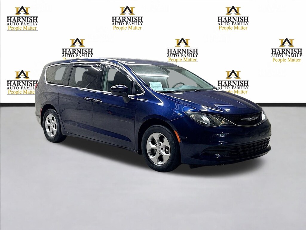 Used 2017 Chrysler Pacifica LX Van