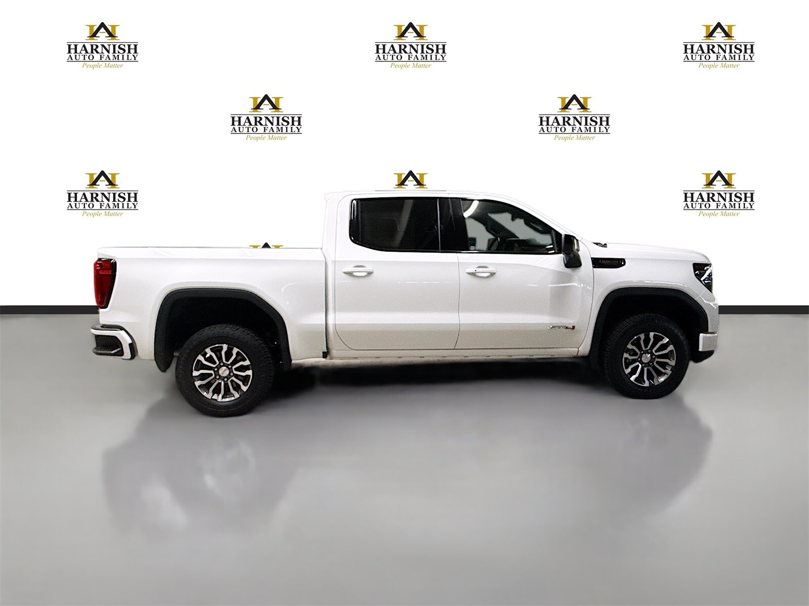 2023 Gmc Sierra 1500 AT4 photo 2