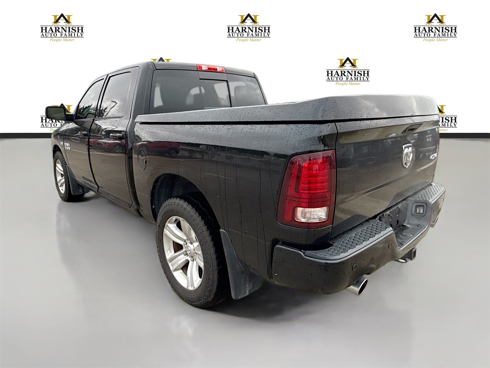 2014 Ram 1500 Sport photo 3