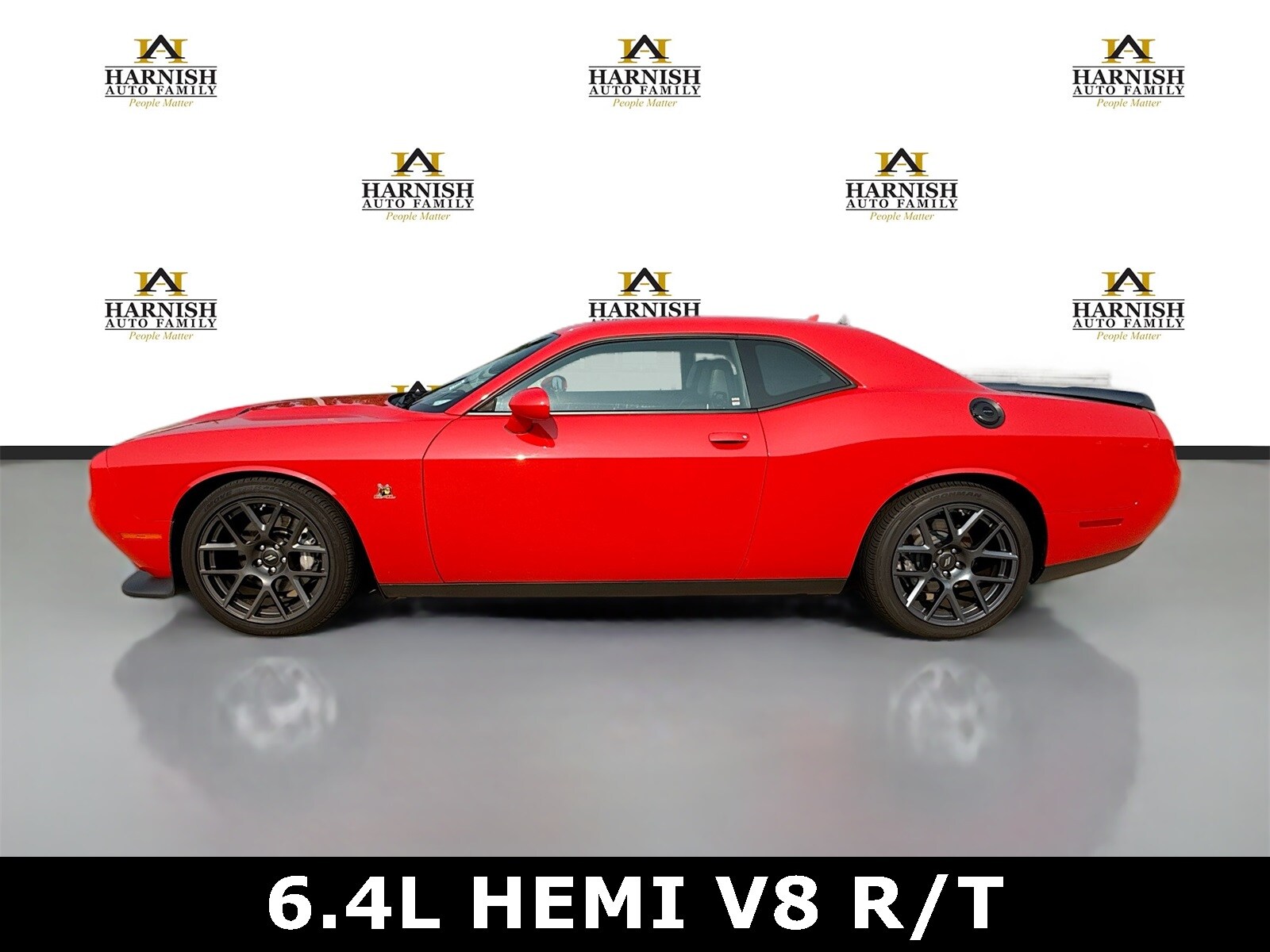 2017 Dodge Challenger R/T 392 Scat Pack photo 2