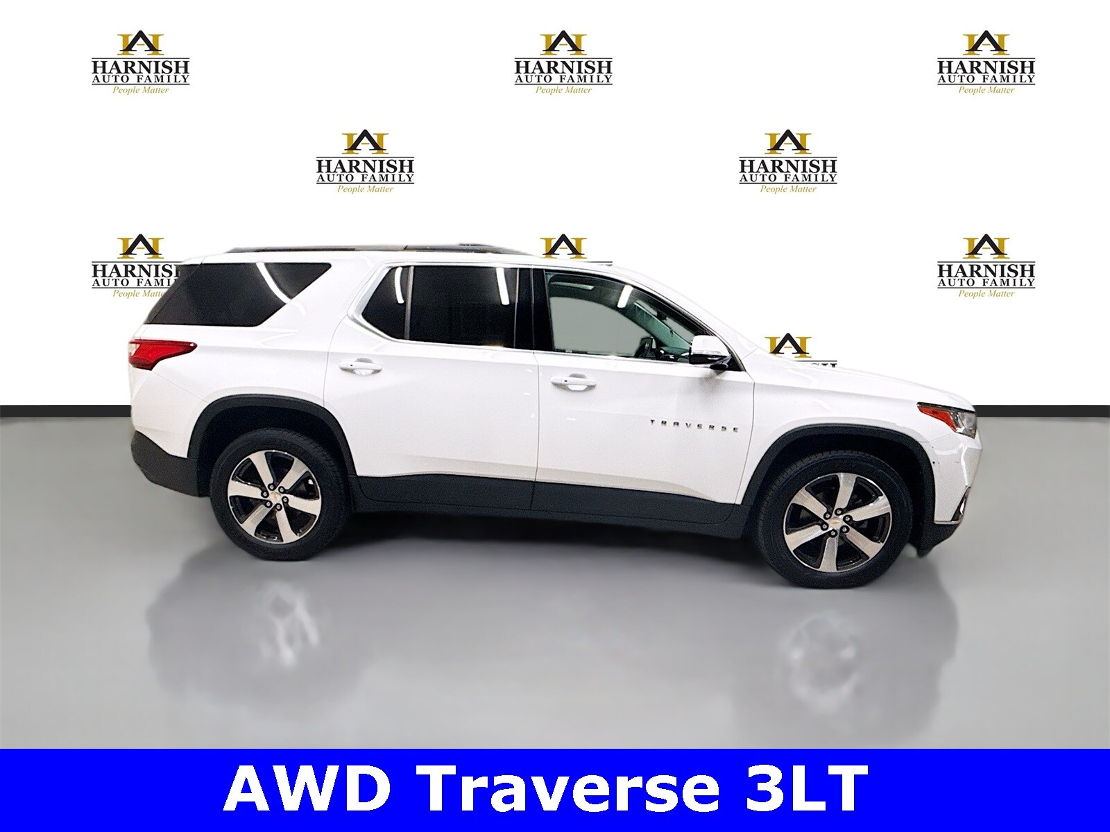 2019 Chevrolet Traverse 3LT photo 3