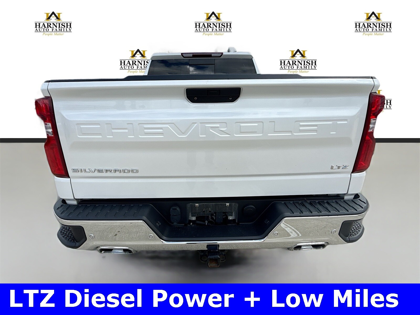 2021 Chevrolet Silverado 1500 LTZ photo 3