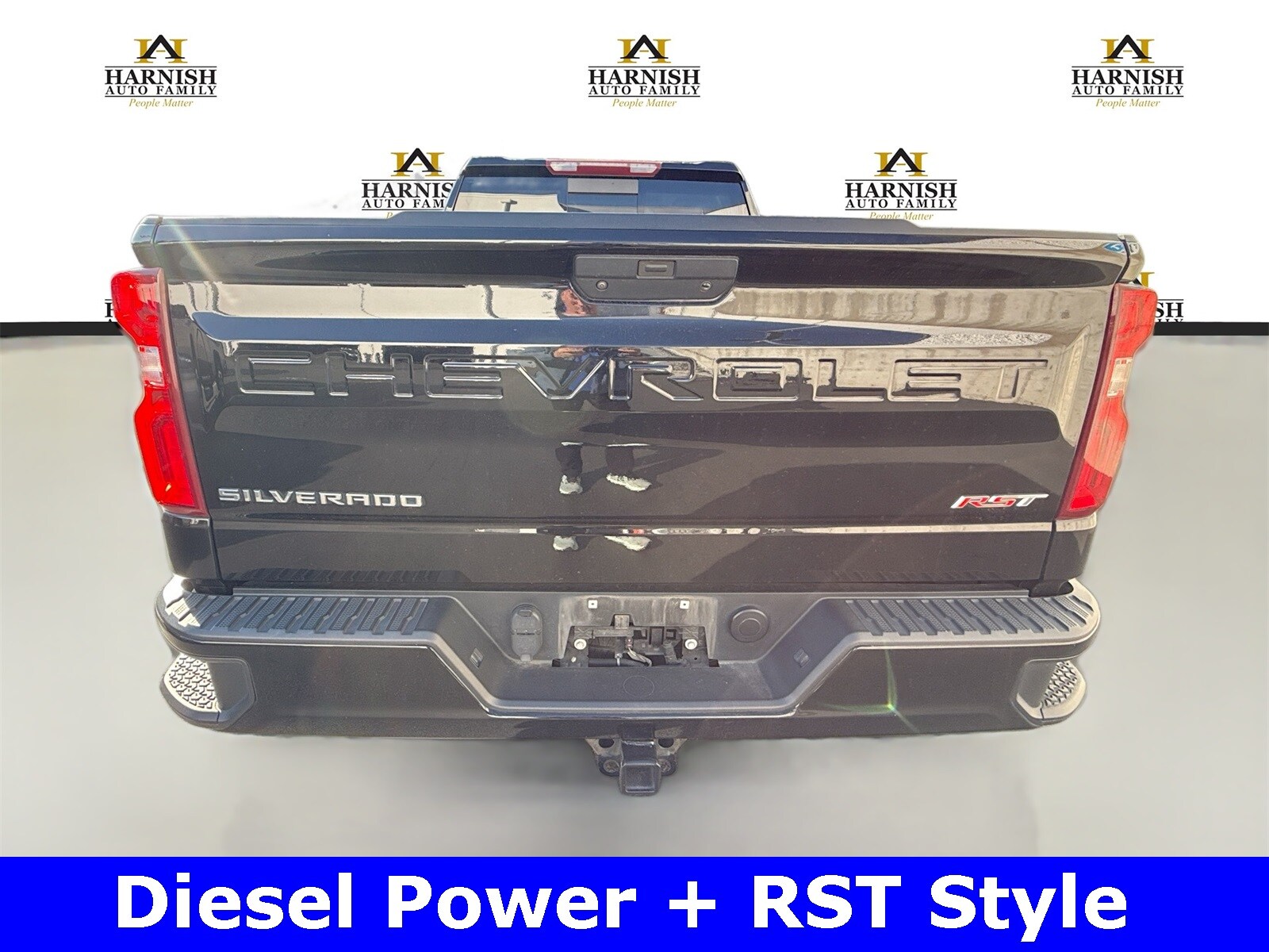 2020 Chevrolet Silverado 1500 RST photo 4