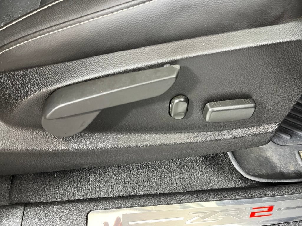 2021 Chevrolet Colorado ZR2 - Photo 11