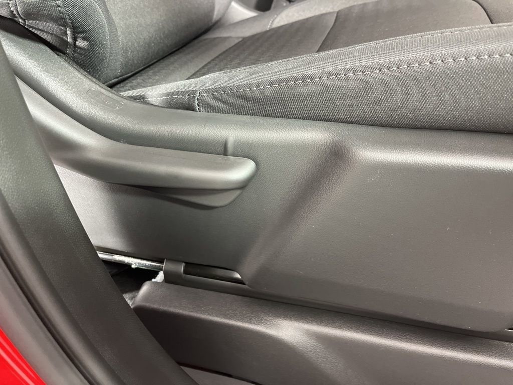 2026 Chevrolet Silverado 1500 LT - Photo 10
