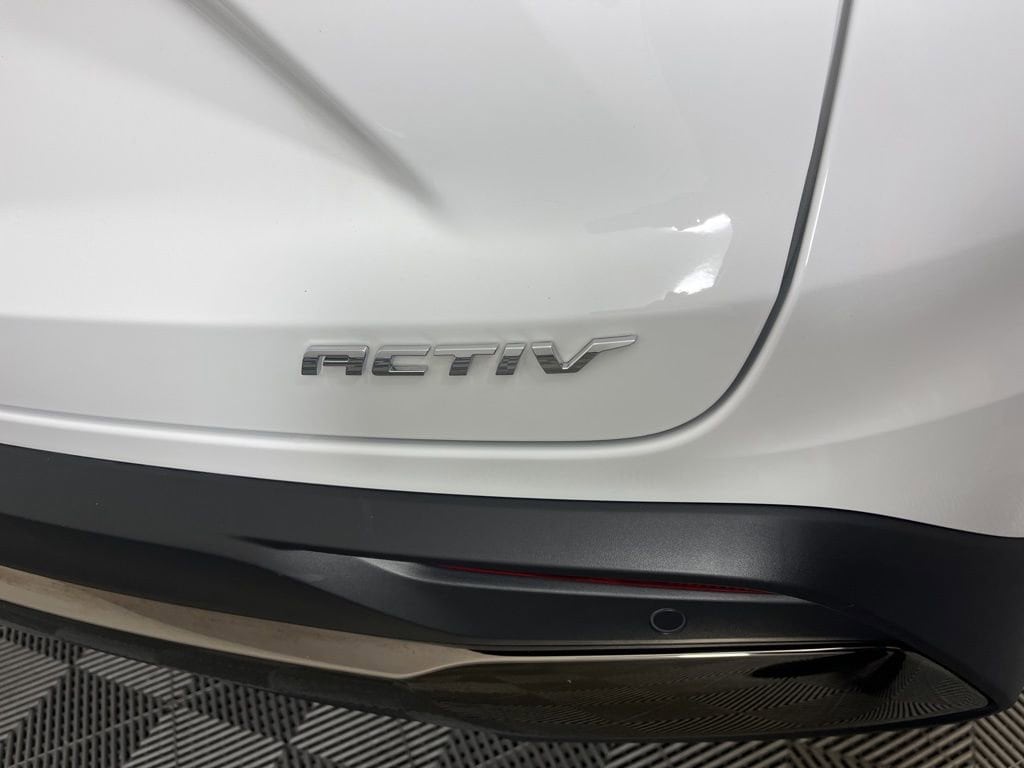 Certified 2025 Chevrolet Trax Activ SUV