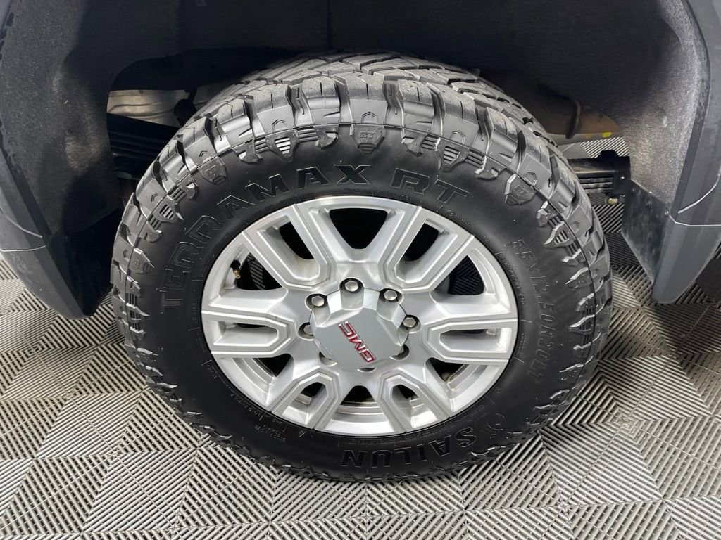 2023 GMC Sierra 2500HD SLT - Photo 15