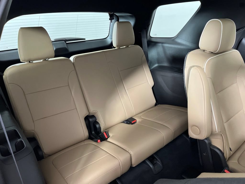 2022 Chevrolet Traverse Premier - Photo 13